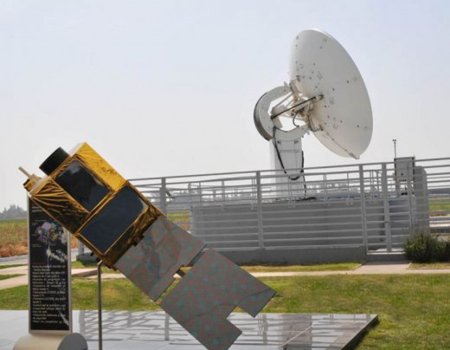 En la cuenta presidencial no se informó a quien se adjudicará el reemplazo del satélite Fasat-Charlie. Foto FACh