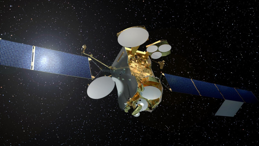 EUTELSAT 172B Copyright Airbus Defence and Space SAS