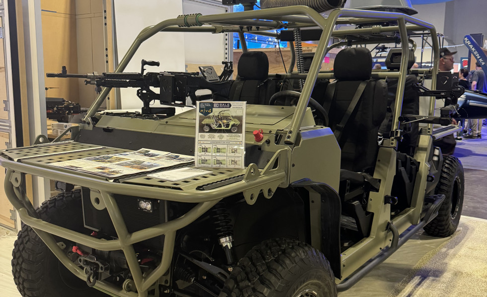 RTV 4: Bale Defence presenta su versión cuatriplaza equipado con medidas antidrone