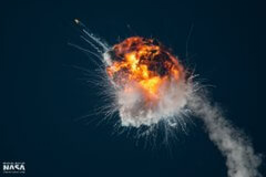 Explosión de Alpha. Foto Firefly.