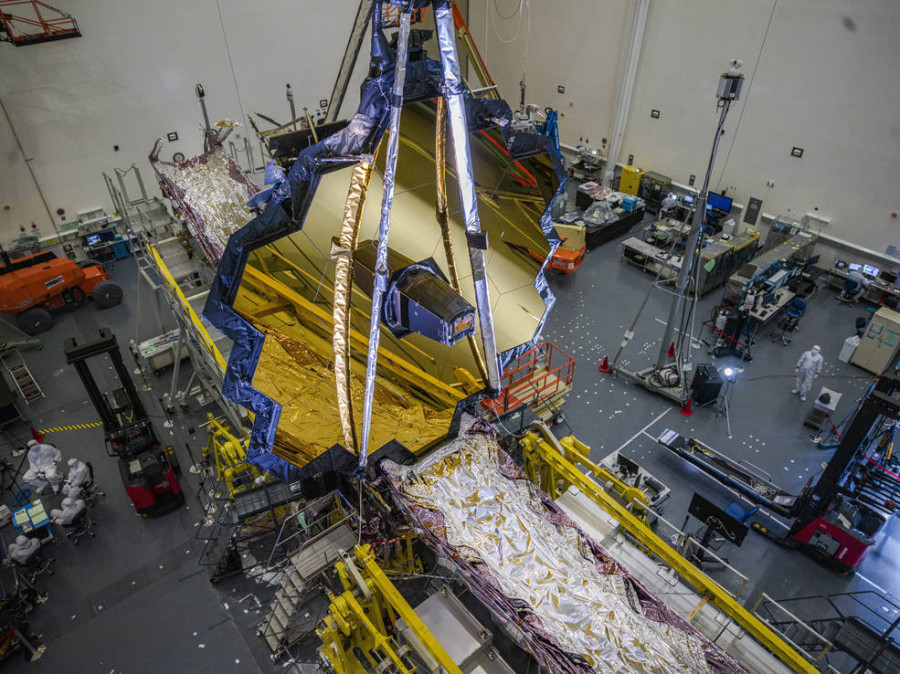 Integración de James Webb. Foto NASA.