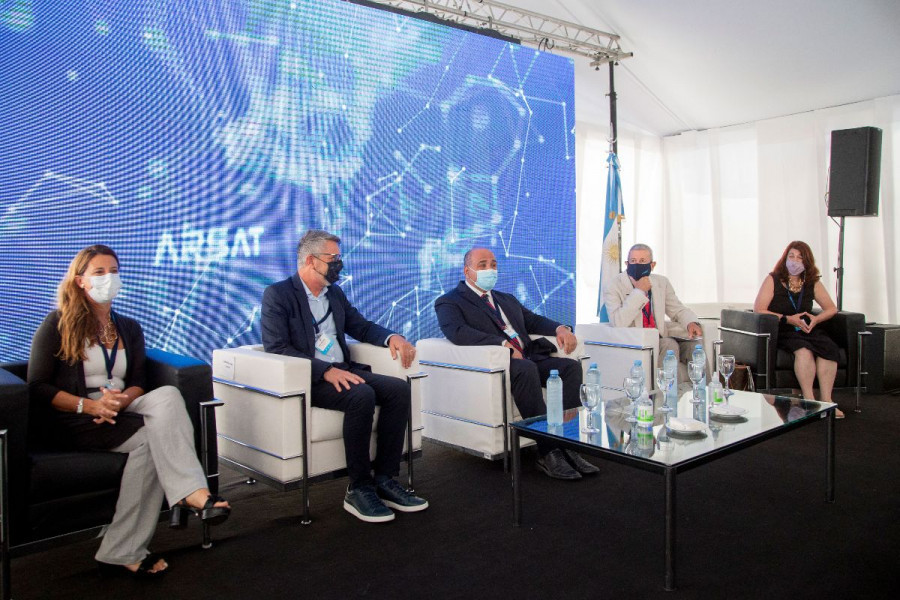 Tercera Mesa de la Industria Satelital y Aeroespacial Foto ARSAT