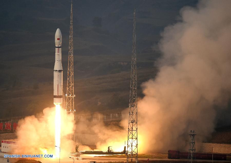 Lanzamiento de cohete chino. Foto CASC.