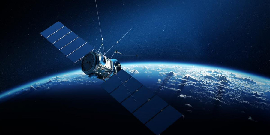 Satélite de comunicaciones orbitando la Tierra. Foto Fugro