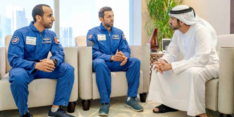 La Agencia Espacial de Emiratos Árabes Unidos en conversaciones. Foto EAU.