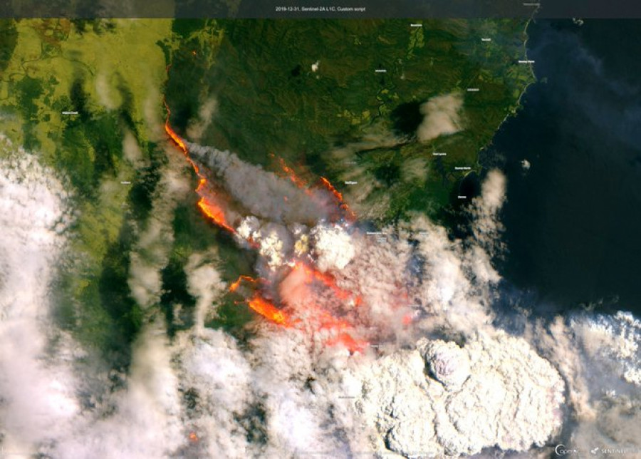 Imagen tomada desde Sentinel-2 de los incendios de Australia. Foto ESA.