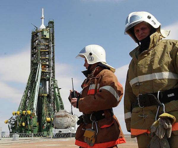 Soyuz 2 carrier rocket plesetsk space center hg 1