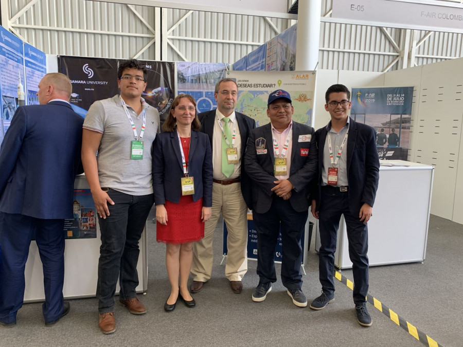 Representantes del Clúster Espacial México. Foto Clúster Espacial México.