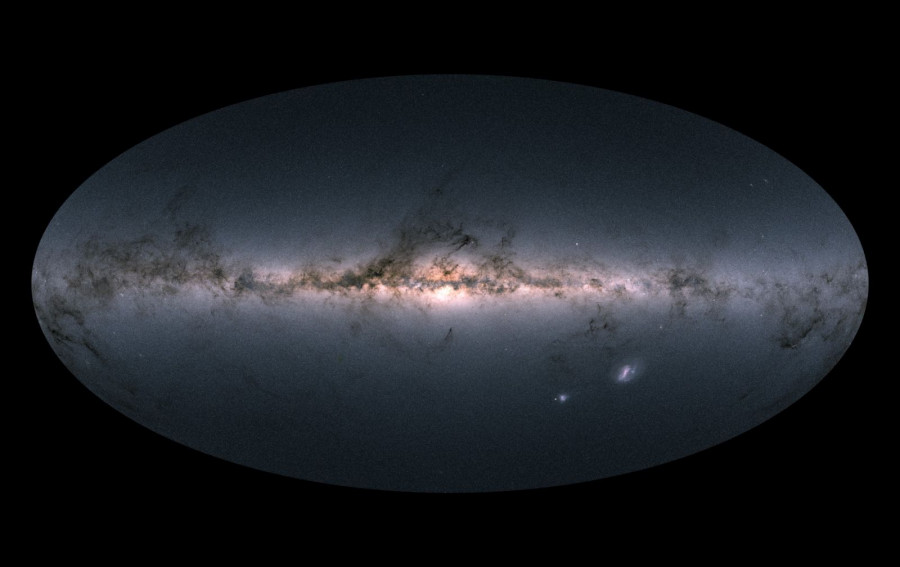 Gaia s sky in colour