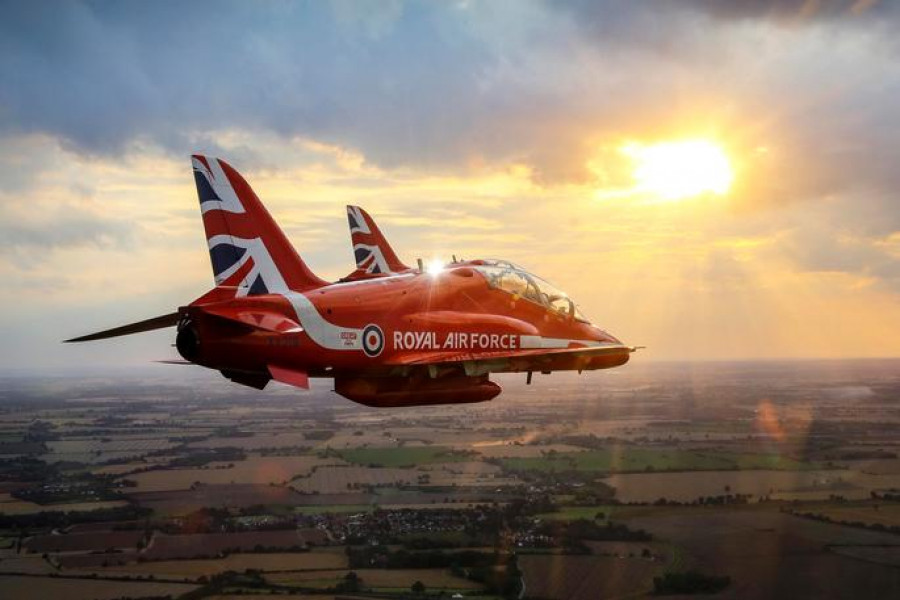 Red arrow raf