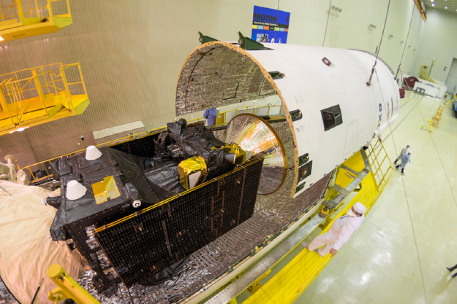 ExoMars2016 Baikonur fairing encapsulation 20160302 118px 625