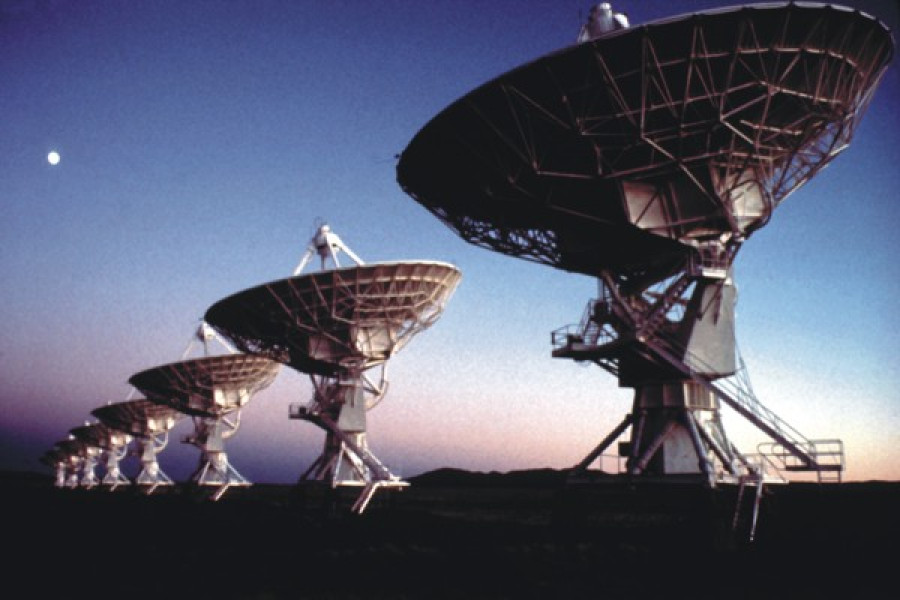 VLA NRAO AUI