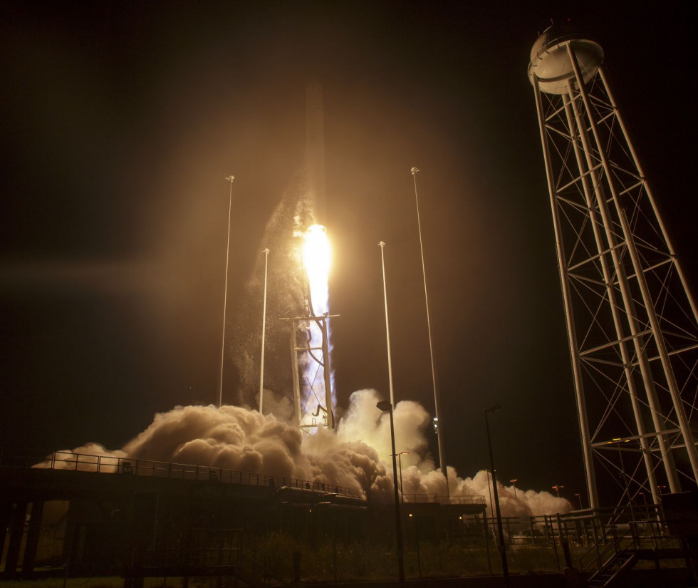 Nasa antares orbital atk