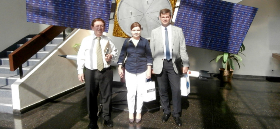 Conida y roscosmos