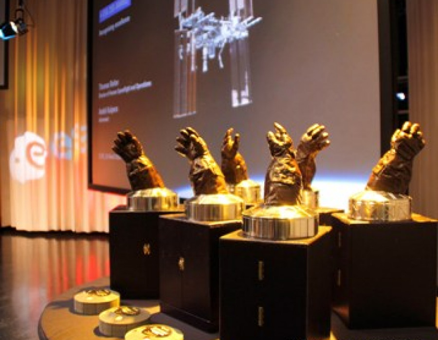 Premios ESA ISS Awards 2013 a USOC 2 copia