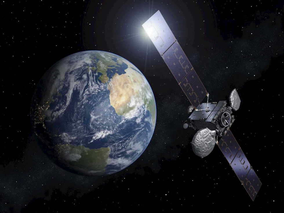 Eurona satelite