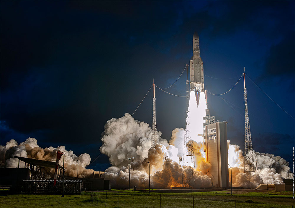 Arianespace lanzamiento