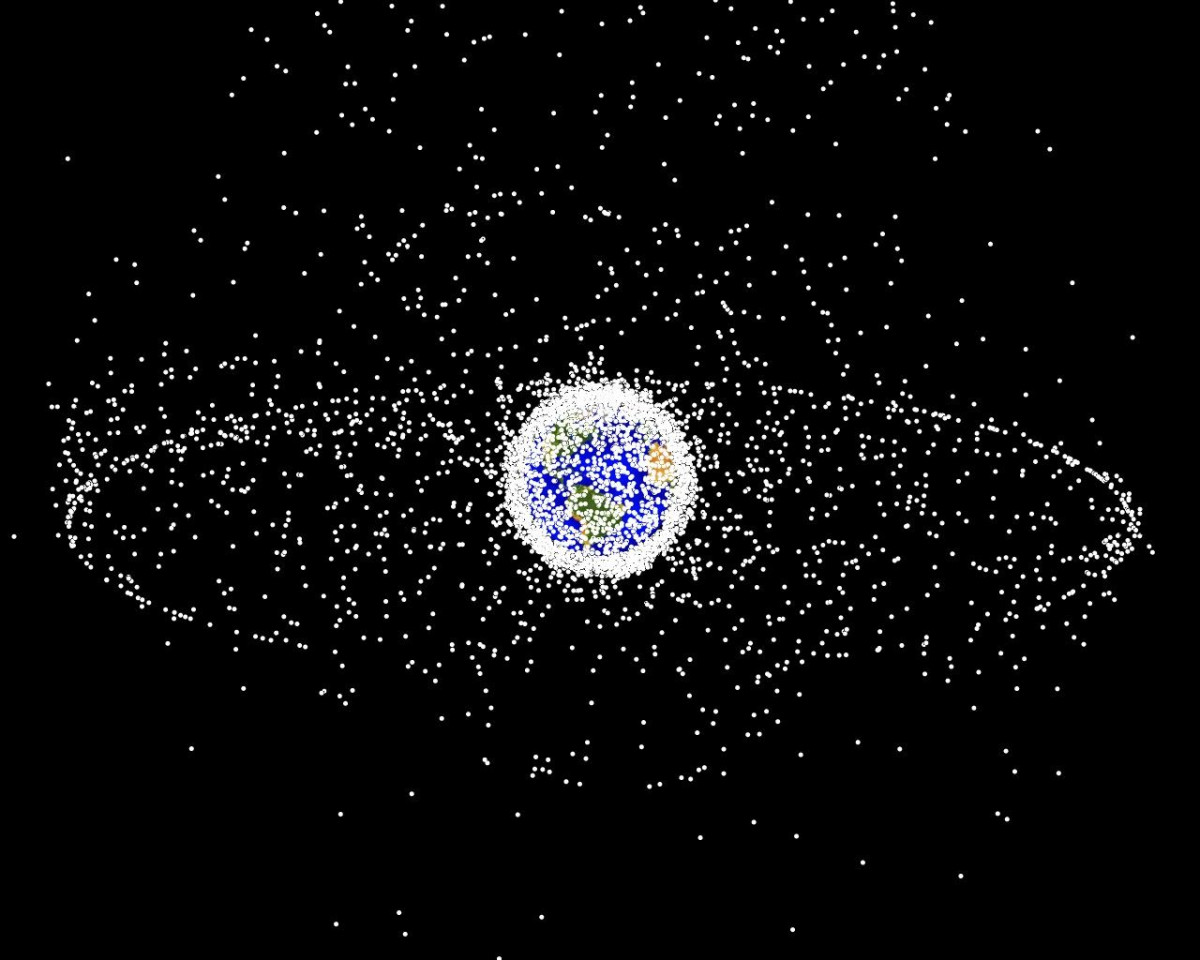 Debris GEO1280