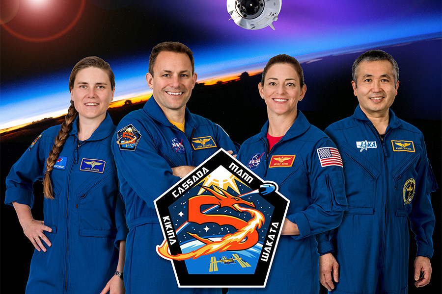 Crew 5OfficialPortrait 900x600