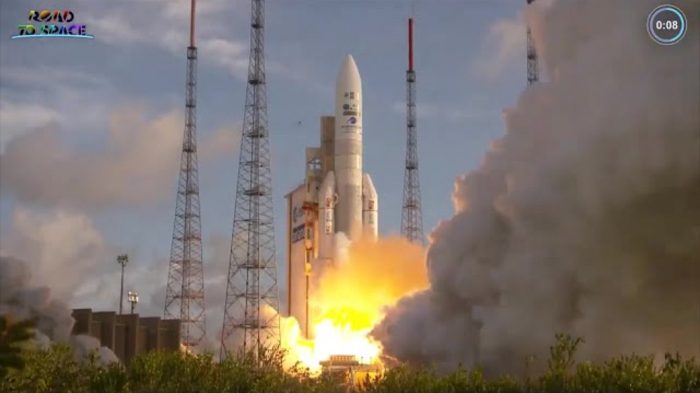 Así ha sido el lanzamiento del satélite MGT-1 por el cohete Ariane 5