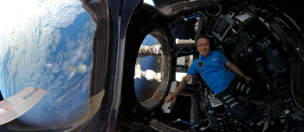 Matthias Maurer in the Cupola pillars