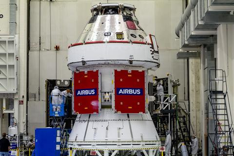 NASA Orion Spacecraft (C)NASA Radislav Sinyak