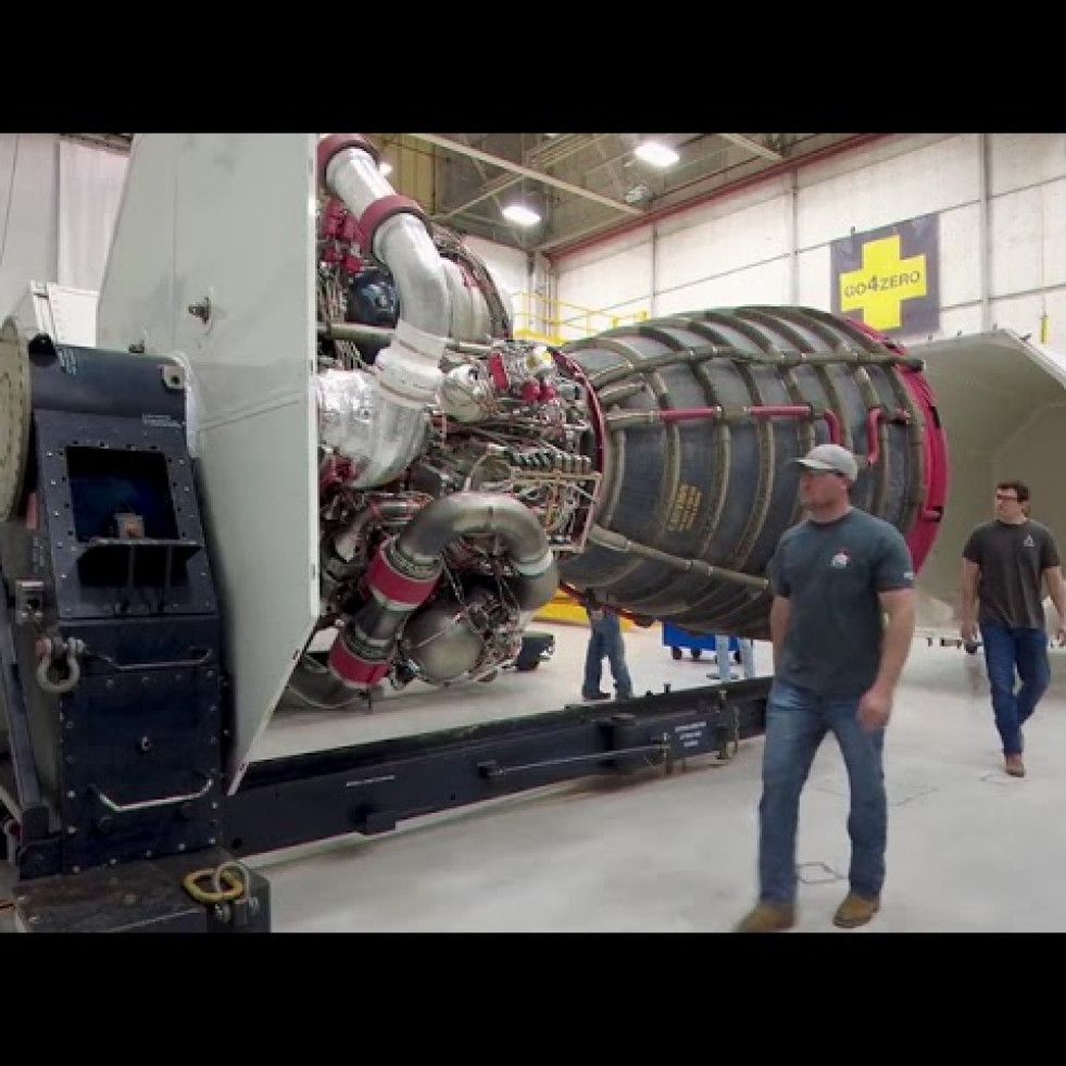 Vídeo: la NASA conecta los cuatro motores RS-25 en el cohete SLS