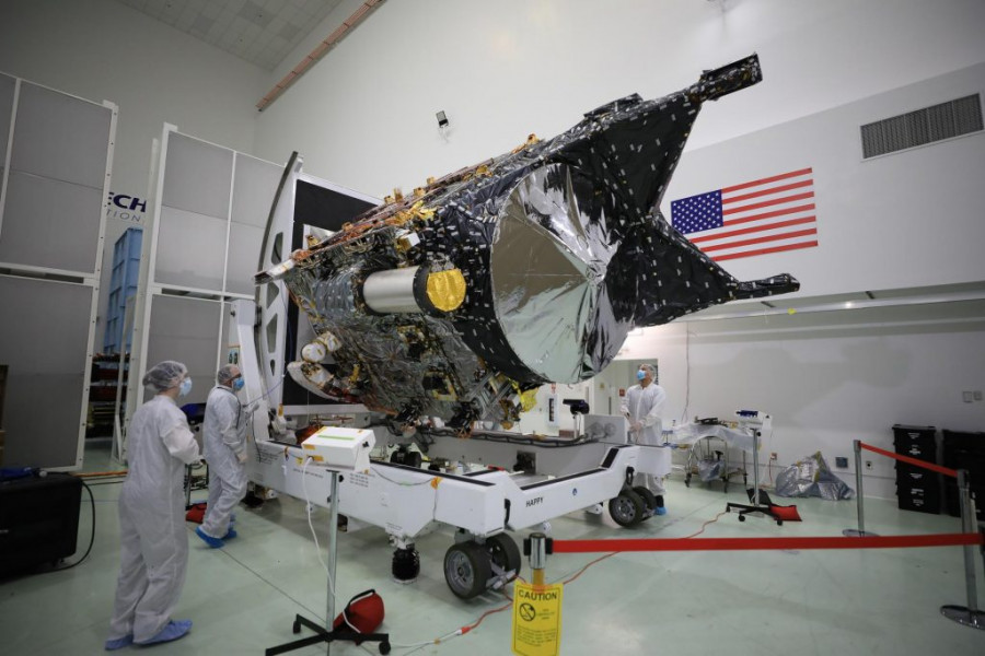 Psyche Spacecraft Processing 1024x683