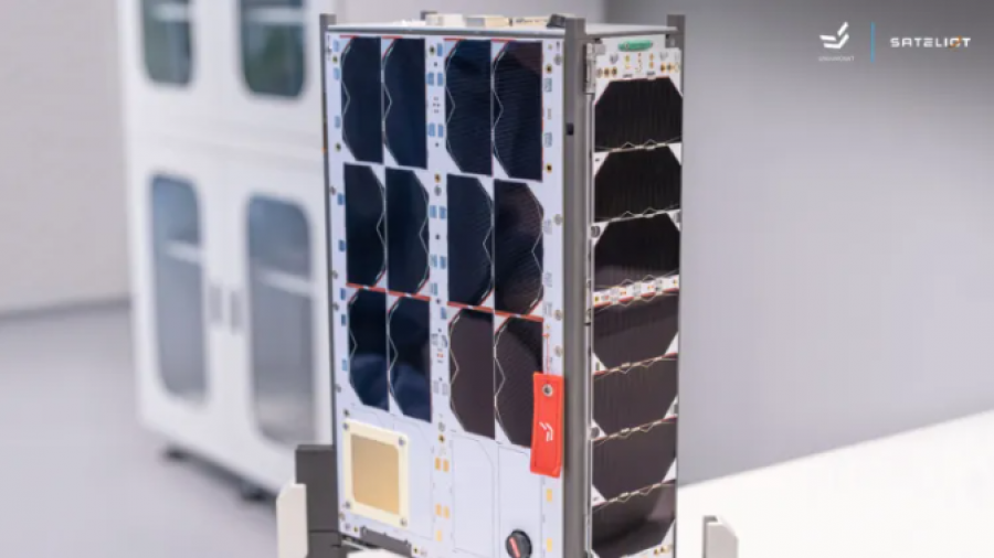Sateliot