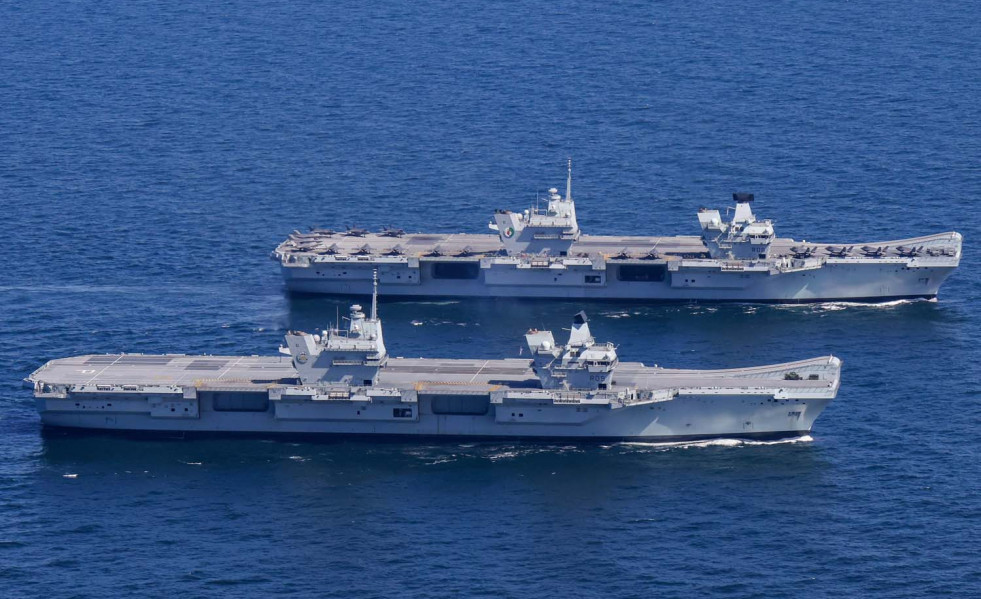 Reino Unido trabaja en dotar de catapultas sus dos portaaviones