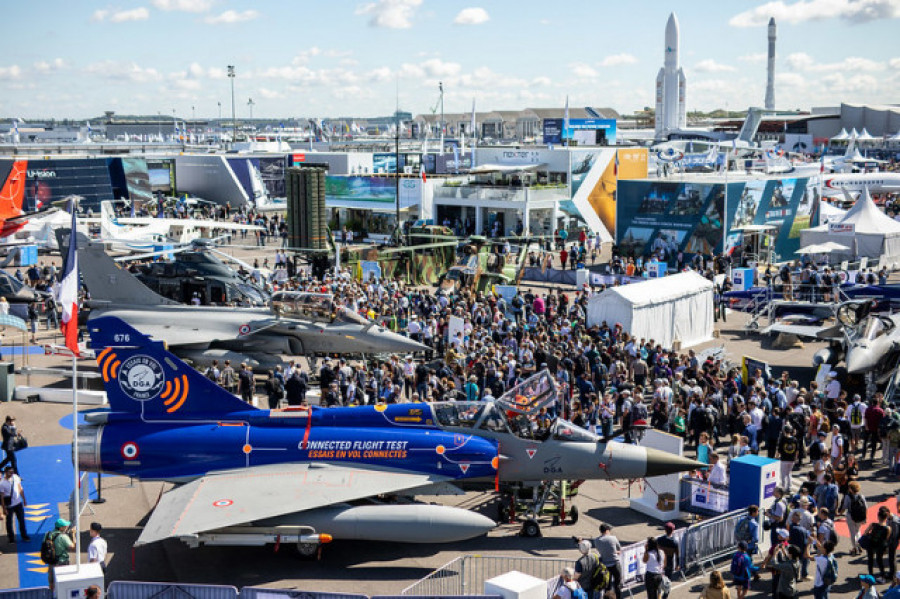 Vistageneraldelaexposicindeparisairshow