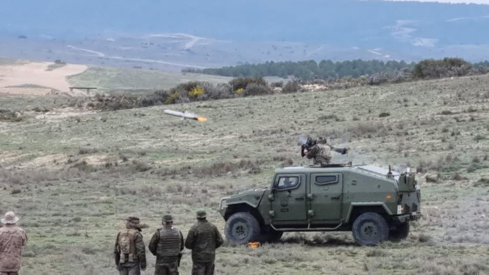 Defensa cierra con Pap Tecnos y MBDA España la compra de misiles Spike LR y Mistral 3 por 825 millones