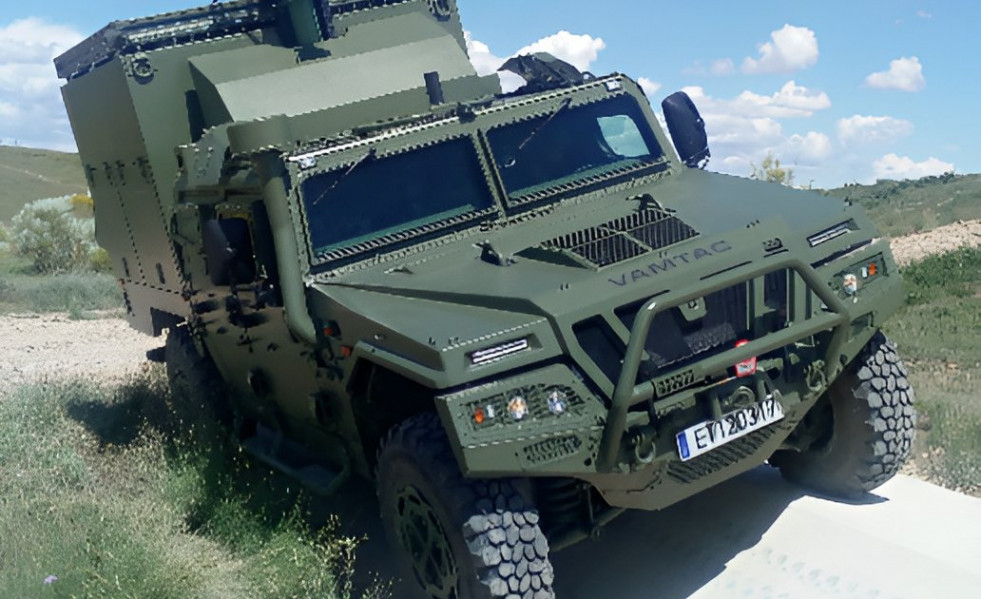 Los nuevos vehículos Vamtac del Ejército: MRAP, apoyo a artillería o furgón blindado para RPAS