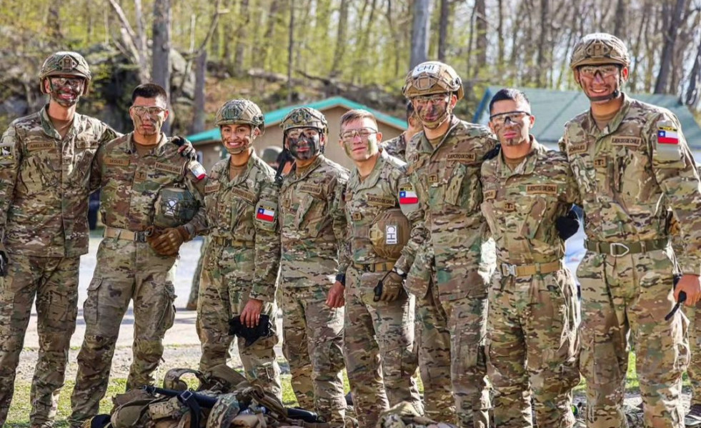La Escuela Militar del Ejército de Chile logra el 22° lugar en el evento Sandhurst 2024 de EEUU