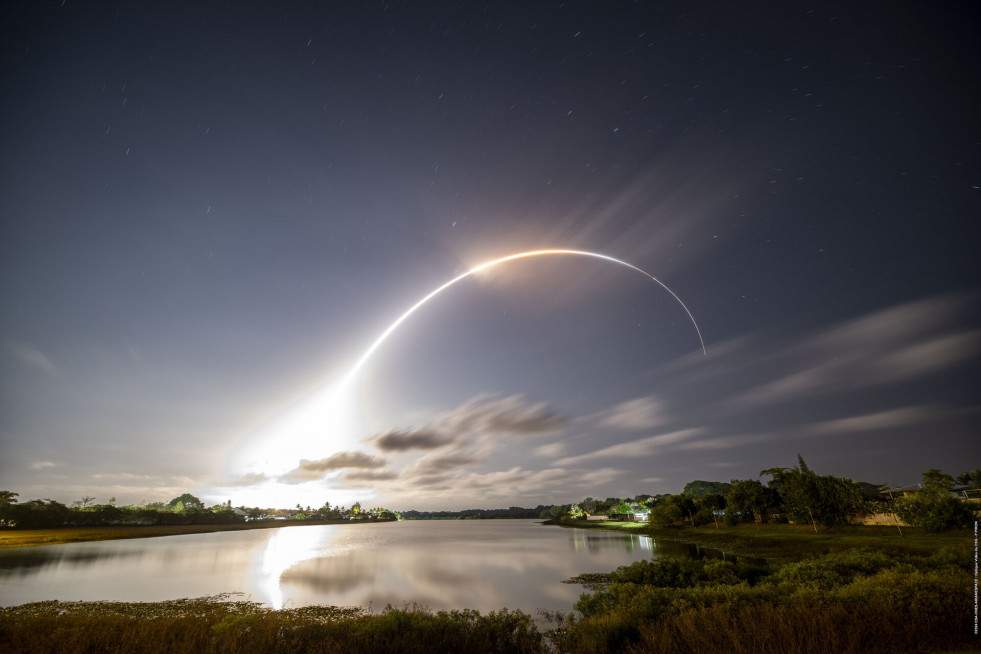 Last Vega flight VV24 takes to the skies pillars