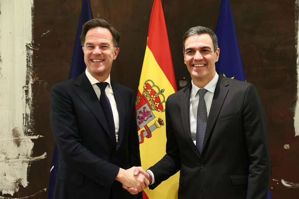 Rutte advierte a España de que el 2% del PIB en Defensa 