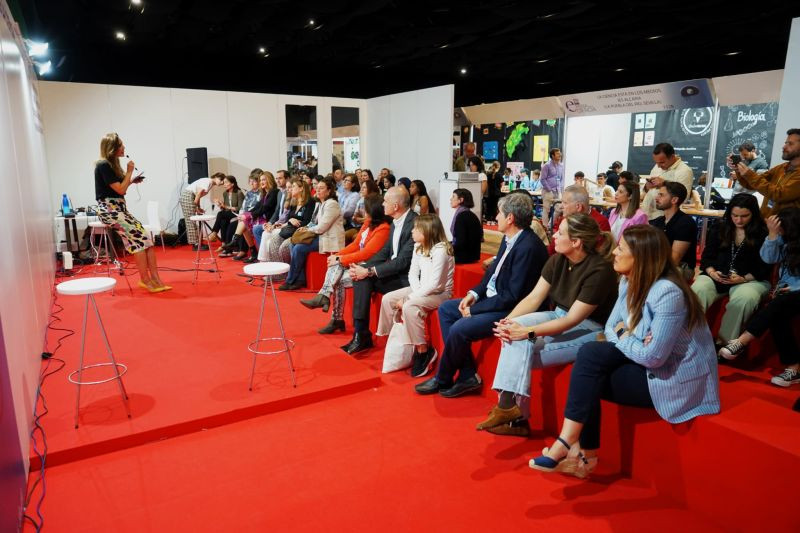 ShakthiSAT conferencia