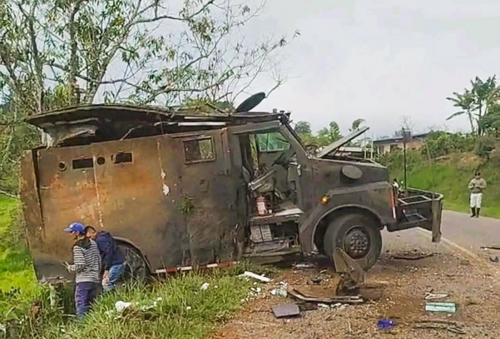 Las FARC dejan fuera de combate a un blindado de la Policía Nacional Colombiana
