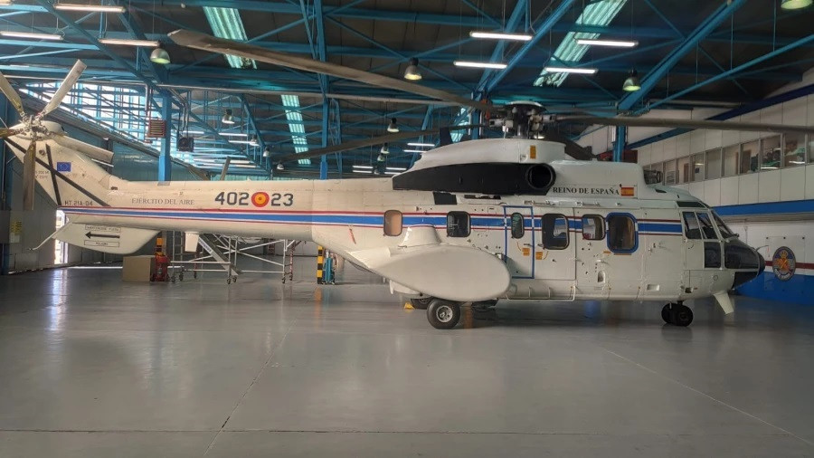 El Gobierno incluye en su plan de defensa sustituir los helicópteros que usan el Rey, Sánchez y los ministros