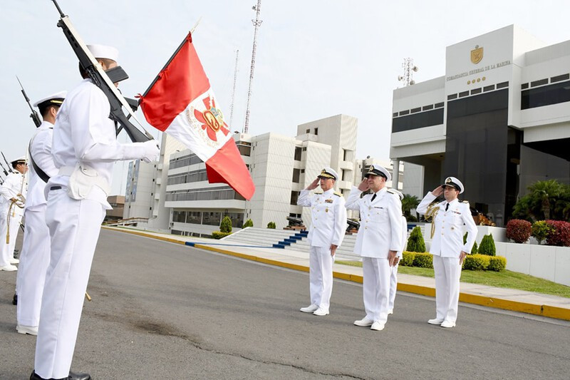 La Armada de Chile y la Marina de Guerra del Perú estrechan lazos en el 159° aniversario del combate naval del Callao