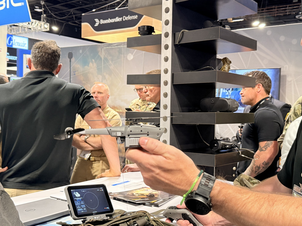 Teledyne FLIR Defense anuncia mejoras en su nanodrone Black Hornet 4