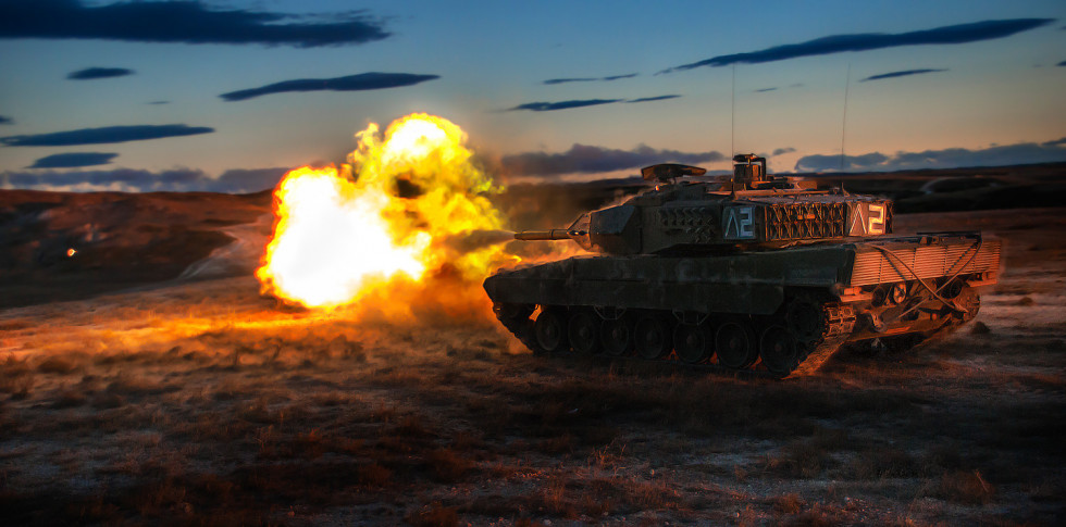 El Ejército de Tierra invierte 7,4 millones en la compra de munición de 120 mm para sus carros de combate Leopard