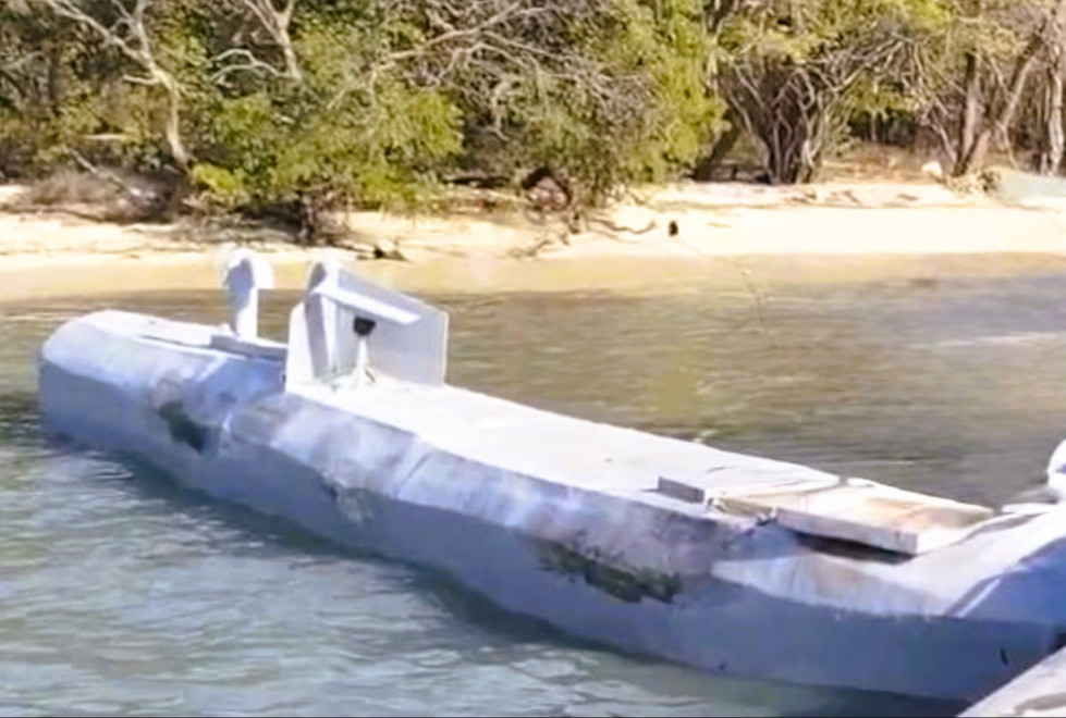 Colombia incauta el primer semisumergible no tripulado en aguas del mar Caribe