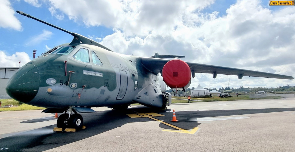Brasil impulsa la promoción del avión KC-390 en F-AIR Colombia 2025