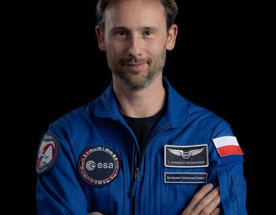 Slawosz Uznanski Wisniewski article1